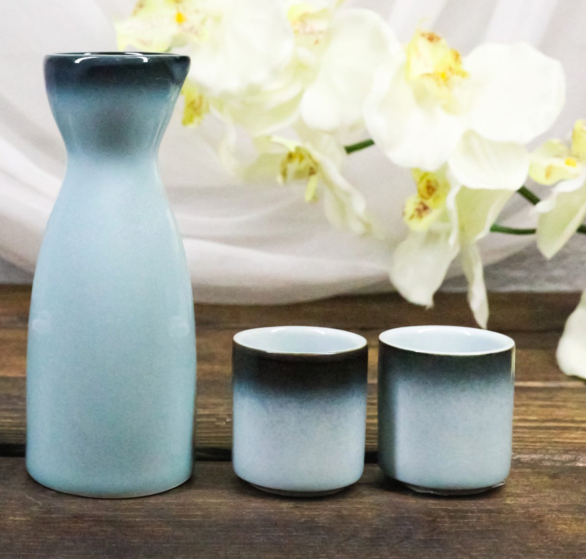 Blue Sky And Stars Seikai Porcelain Japanese Wine Sake Flask With 2 Cups Set