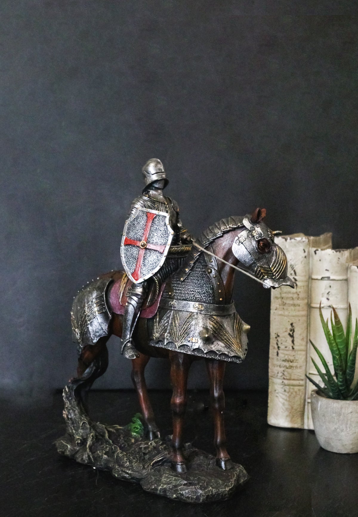 Ebros Gift Crusader Dark Knight on Armored Horse Medieval Cavalry Figurine