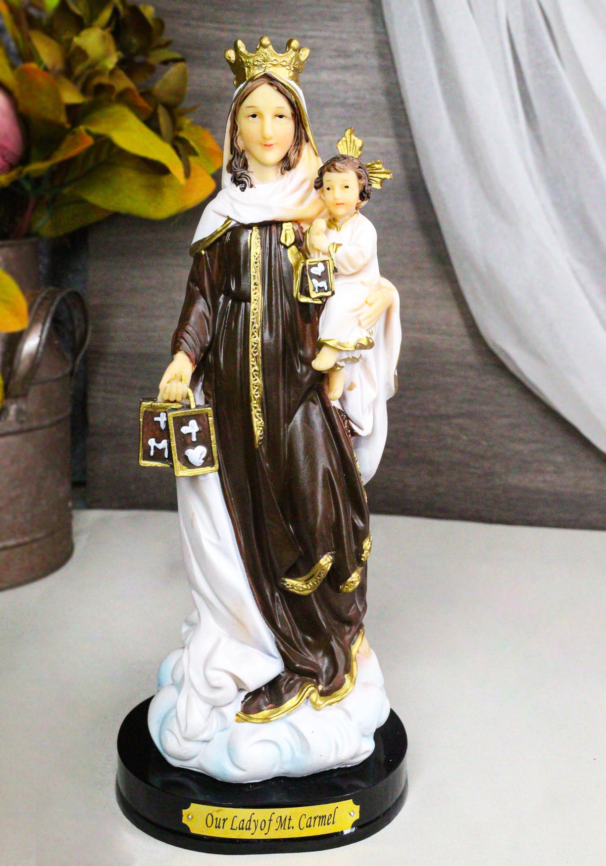 Our Lady of Mount Carmel Virgin Mary Carrying Child Jesus Figurine with Base