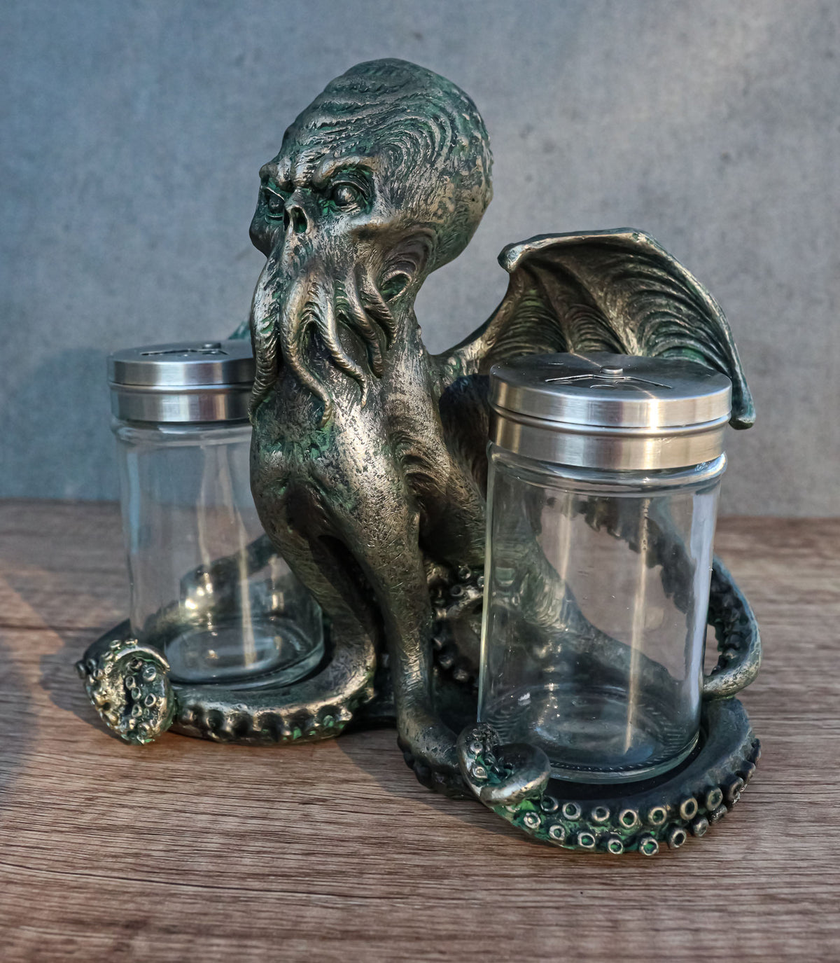 Winged Cthulhu The Wise One Octopus Kraken Salt And Pepper Shakers Holder Set