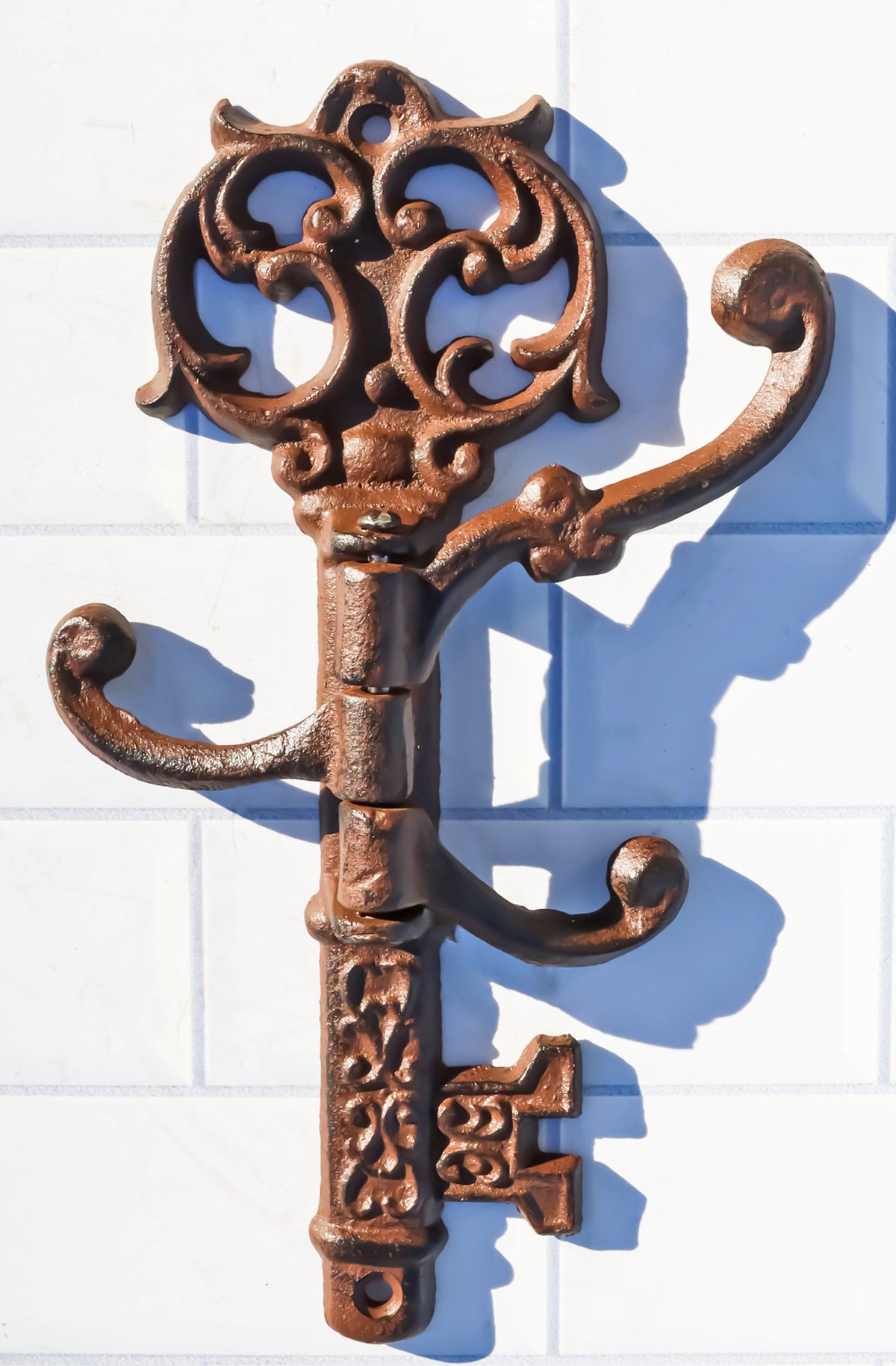 Pack of 2 Cast Iron Rustic Victorian Ornate Key Shaped Swivel Triple Wall Hook