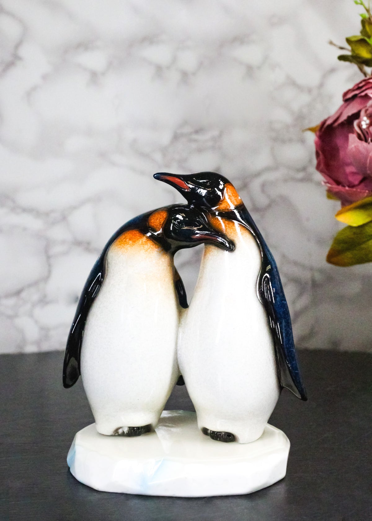 Ebros Romantic Penguin Couple Figurine Resin Glossy Finish Sculpture