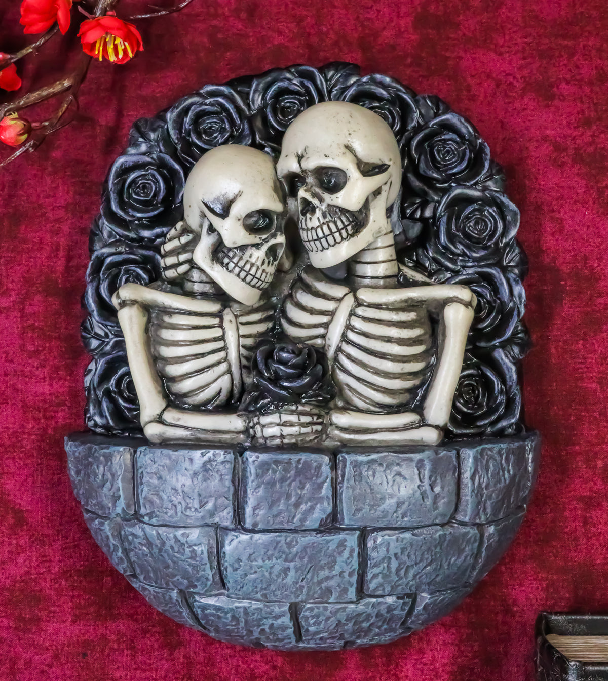 Gothic Love Never Dies Romeo Juliet Skeleton Couple By Black Roses Wall Decor - Ebros Gift