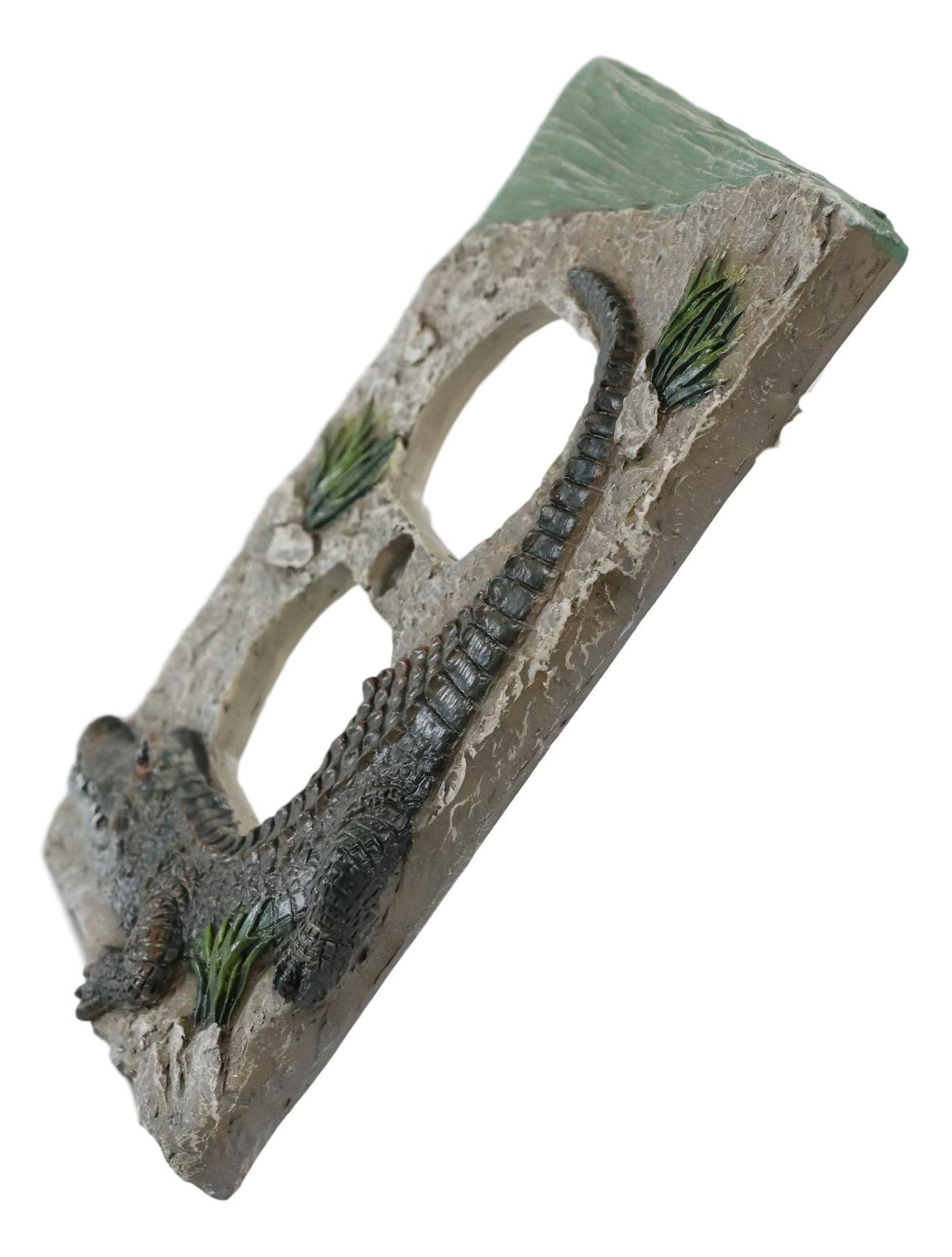 Pack of 2 Wildlife Bayou Swamp Alligator Double Receptacle Wall Outlet Plate