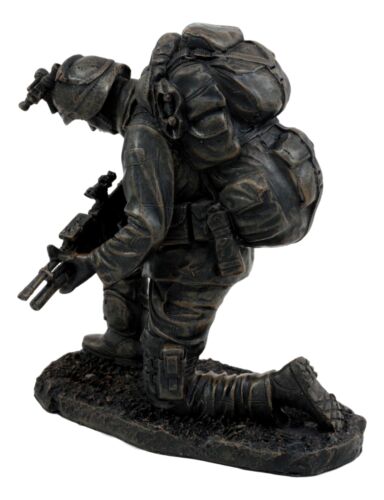 Prayer For Courage Kneeling Soldier Statue Honor & Valor Military Marine Unit