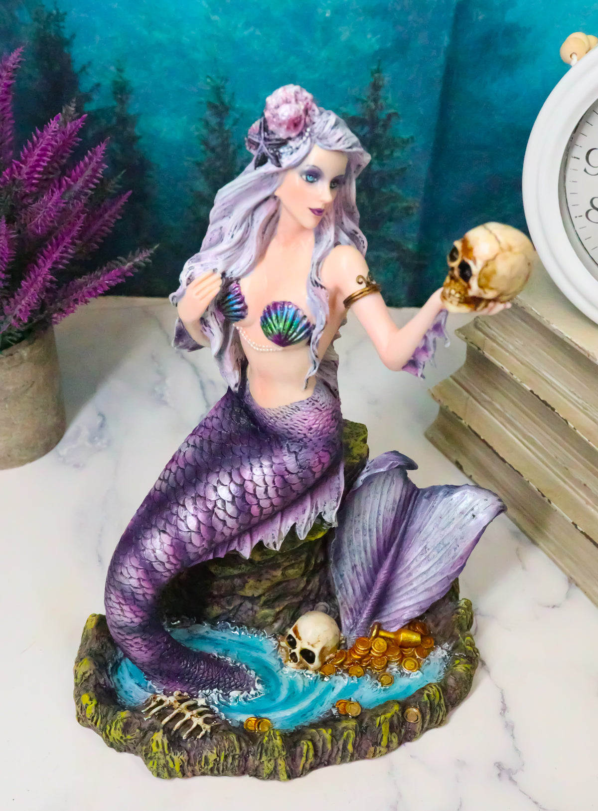 Large Sirens of The Seas Necromancer Gothic Mermaid Holding A Skull Figurine