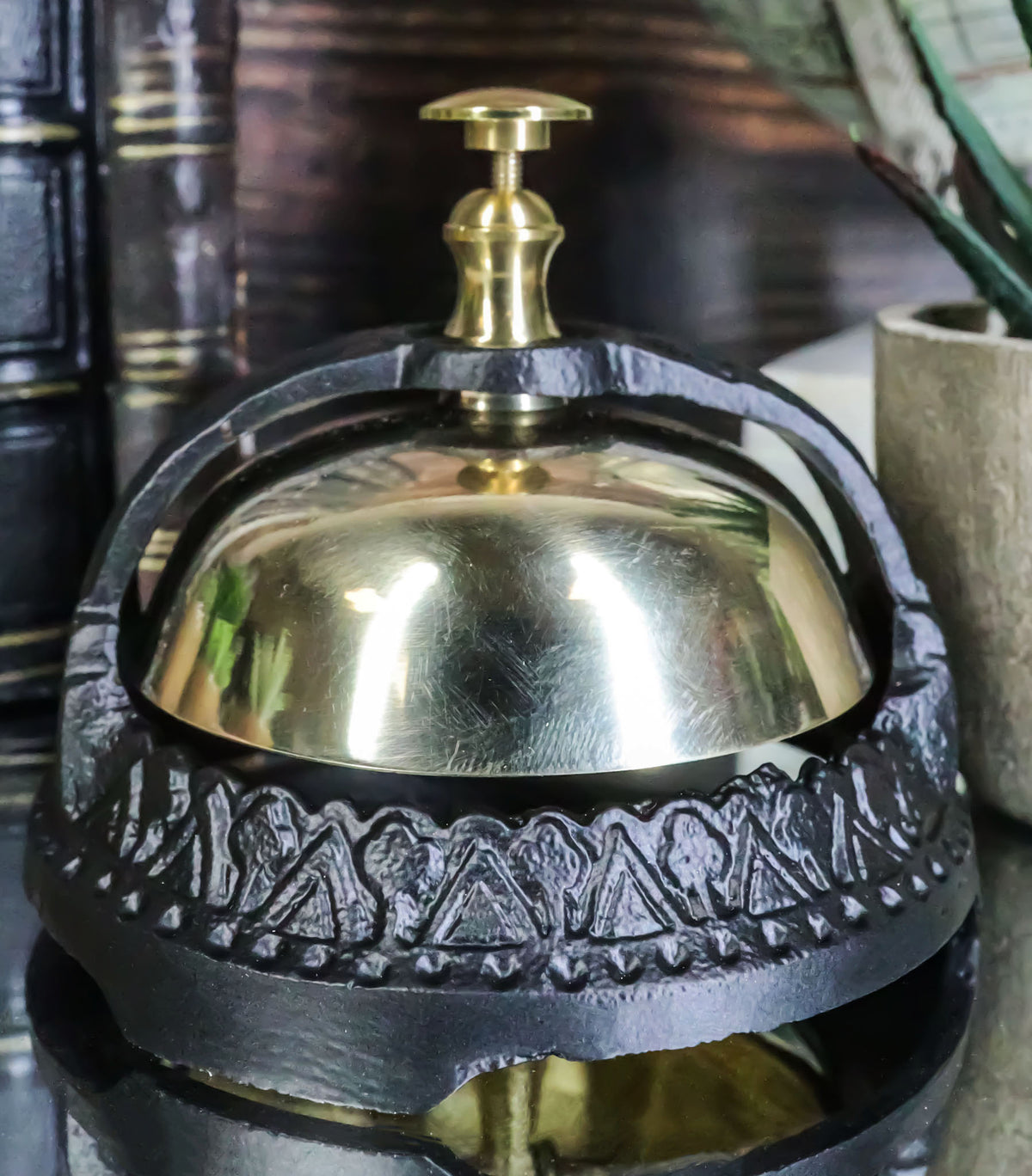 Vintage Antique Style Ornate Victorian Small Front Desk Hotel Bell Paperweight