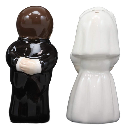 Ebros Romantic Bridal Wedding Kissing Bride And Groom Magnetic Salt Pepper Shakers Set - Ebros Gift