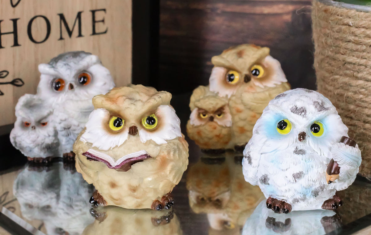 Wise Academic Forest Snowy Owls & Chicks Figurine Set Small Collectibles