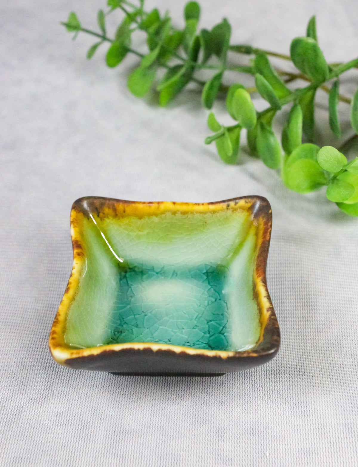 Pack Of 6 Green Midori Kannyu Porcelain Wavy Square Shaped Sauce Dishes 3oz