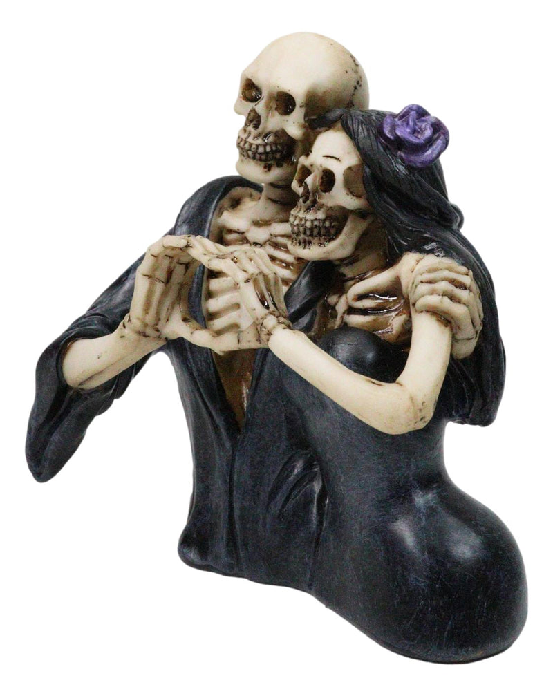 Love Never Dies Black Cloaked Skeleton Couple Love Sign Hand Gesture Figurine
