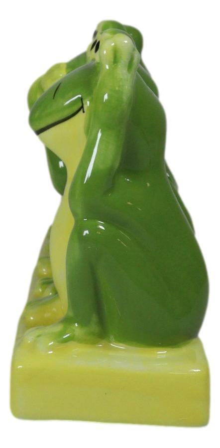 Trio Green Frogs See Hear Speak No Evil Salt Pepper Shakers Toothpick Holder