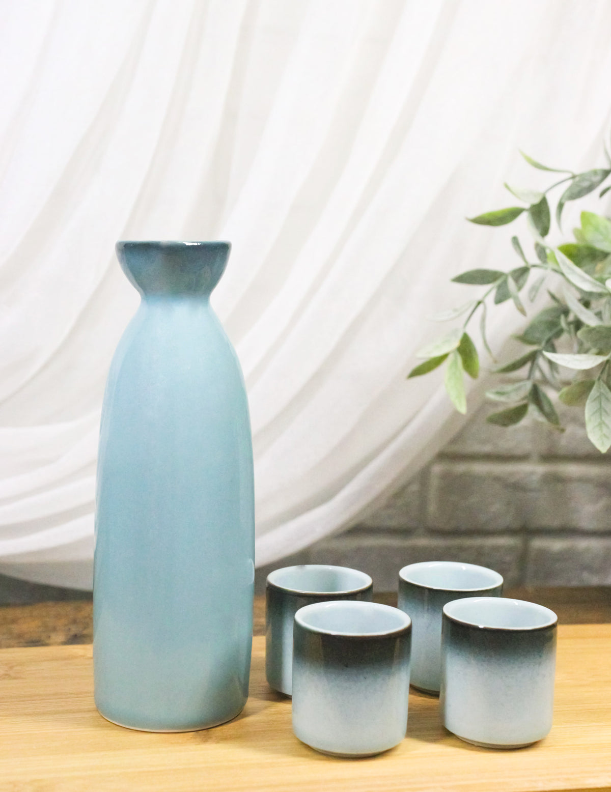 Blue Sky And Stars Seikai Porcelain Sake Carafe Flask 9oz & 4 Ochoko Cups Set