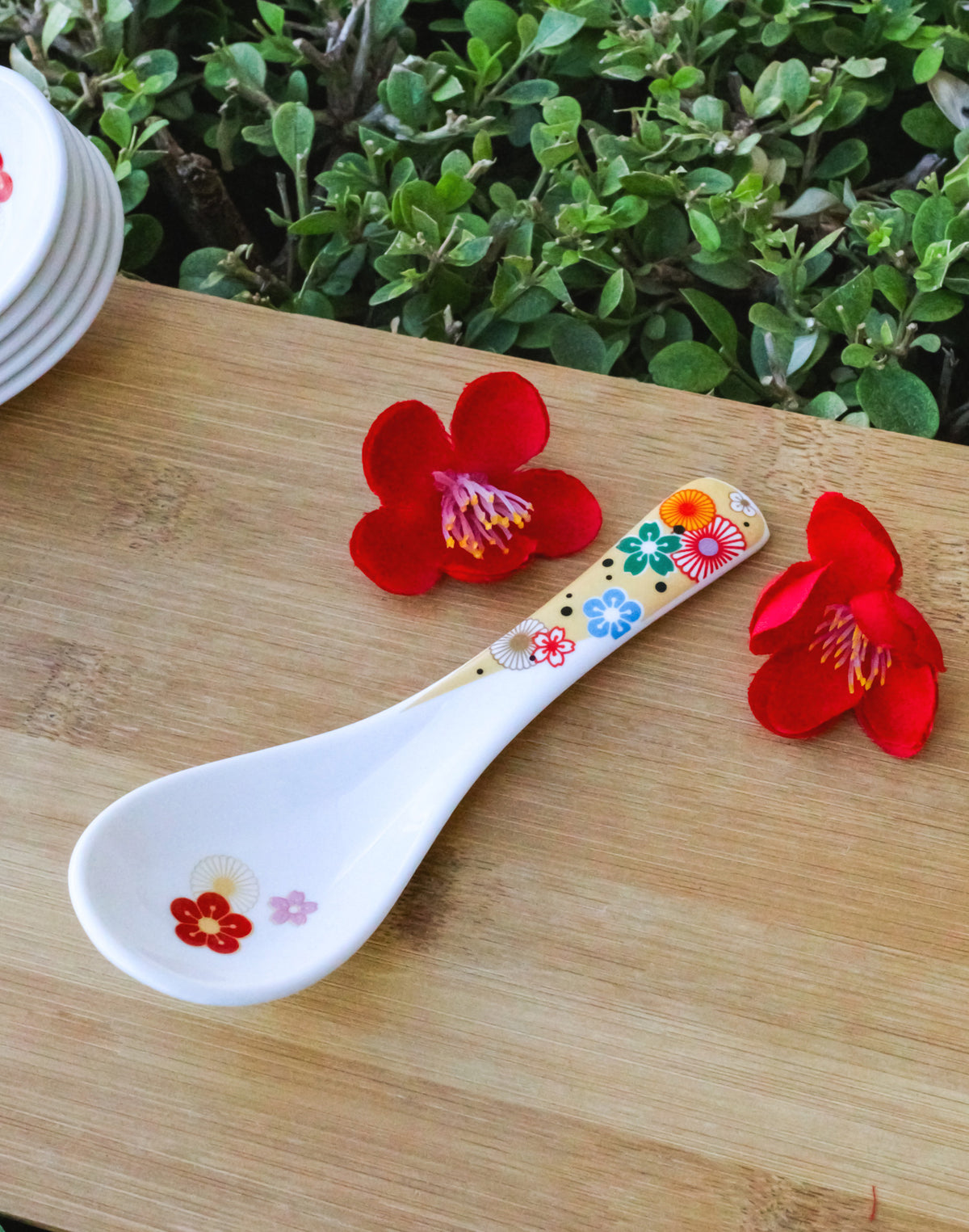 Set of 6 Ume Plum Blossoms Porcelain Asian Soup Spoons Japanese Ramen Pho