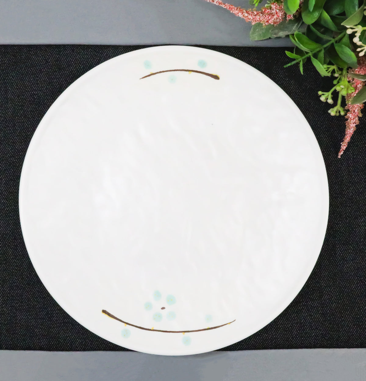 Set Of 6 Modern Yukino Hana Snowflakes Melamine Large Round Dinner Plates 11"D