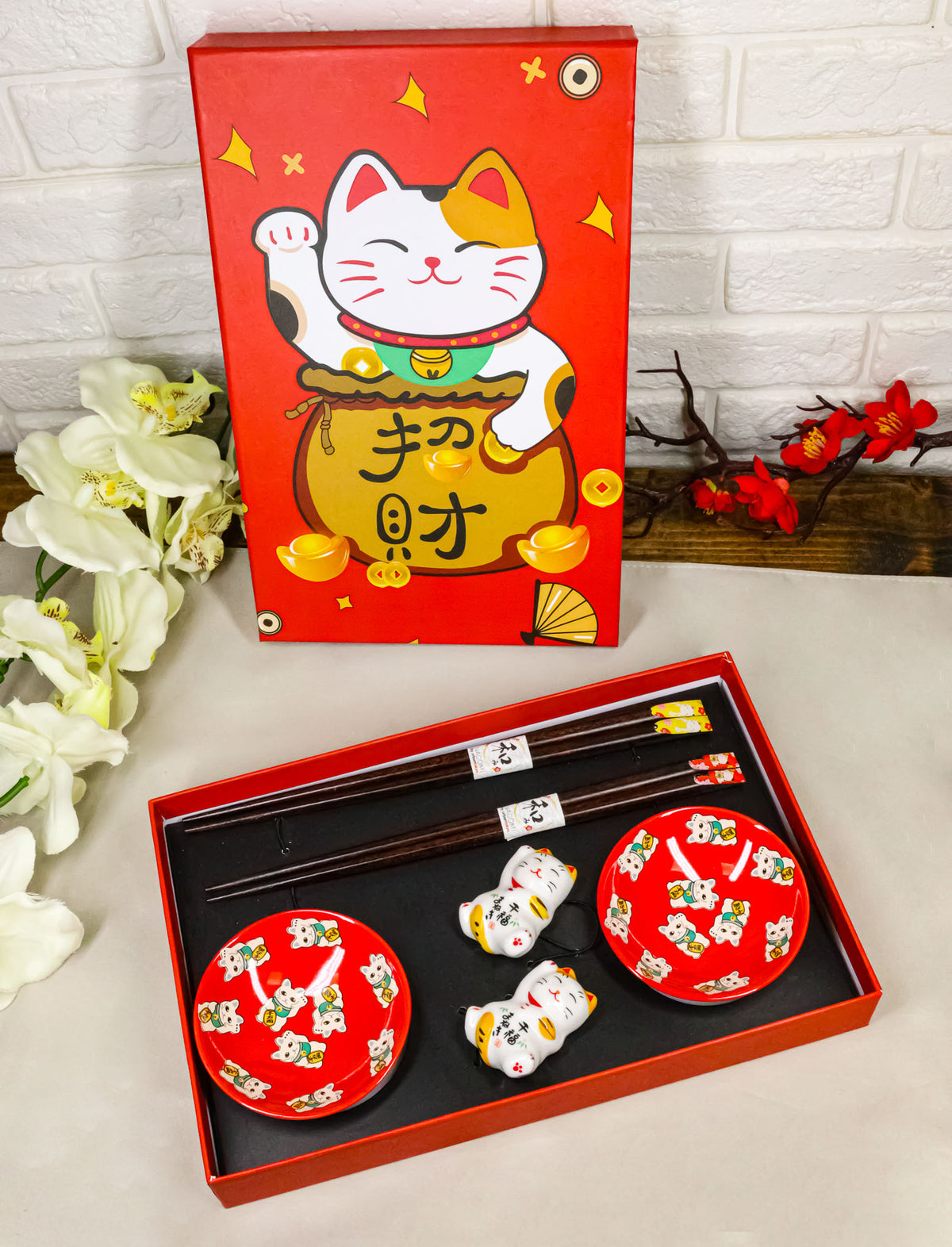 Maneki Neko Lucky Cats Red Sauce Dishes Chopsticks And Rests Sushi Set For 2