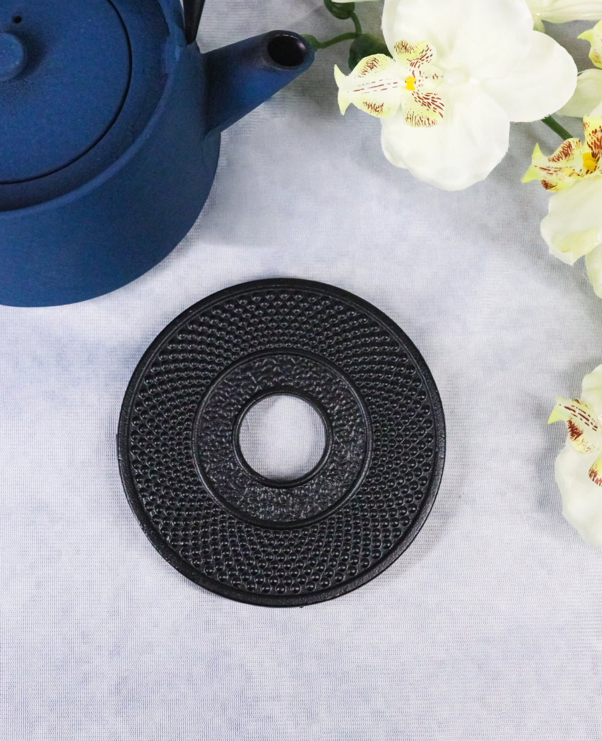 Round Hobnails Pattern Cast Iron Metal Tetsubin Teapot Trivet Stand 5"D
