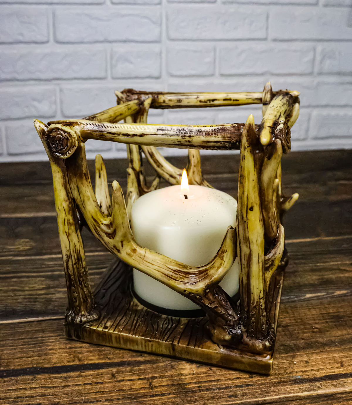 Wildlife Rustic Buck Elk Deer Stag Antlers Crown Pillar Candle Holder Figurine