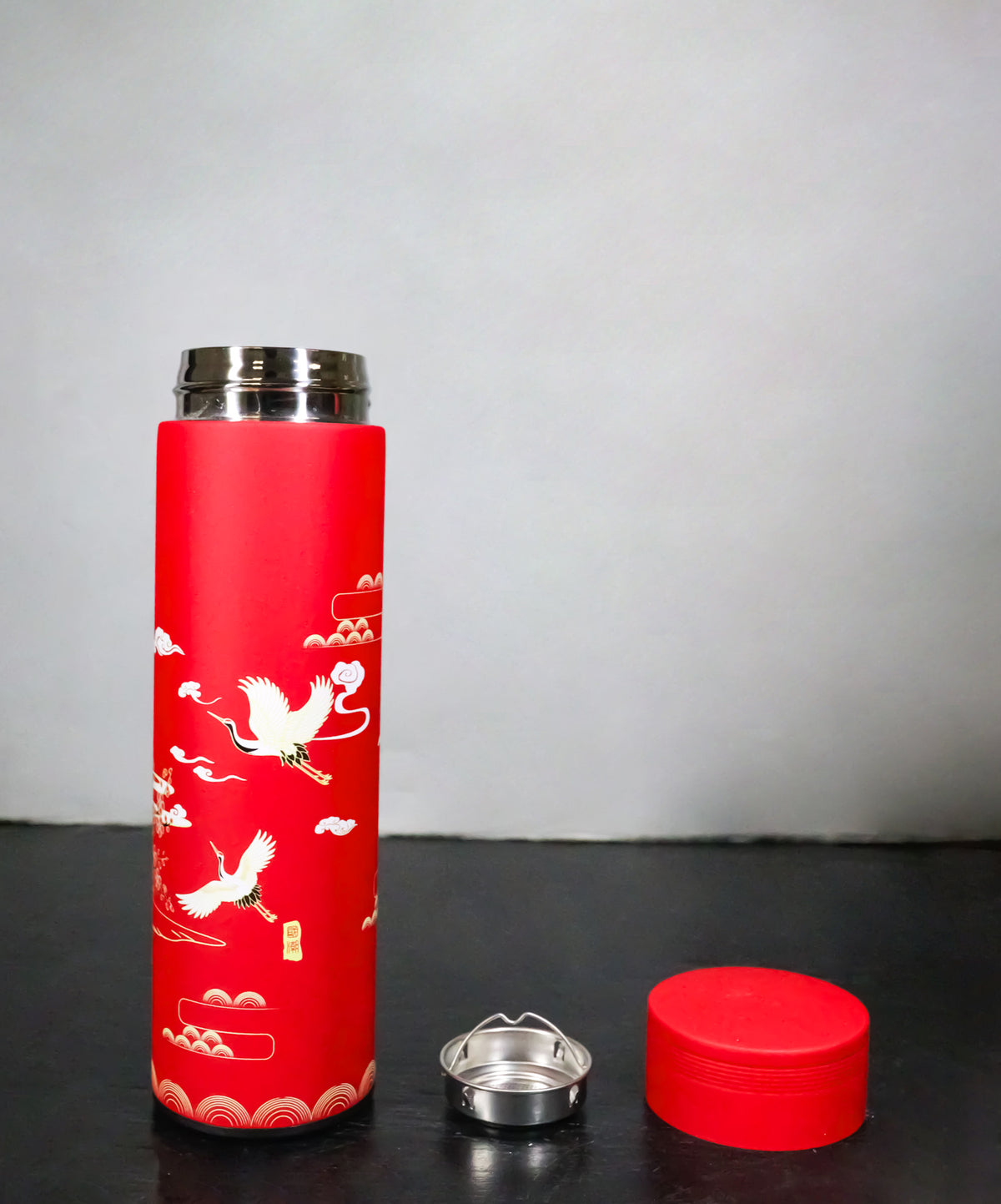 Red Sakura Cranes 17oz Vacuum Insulated Stainless Steel Thermos Bottle W Infuser