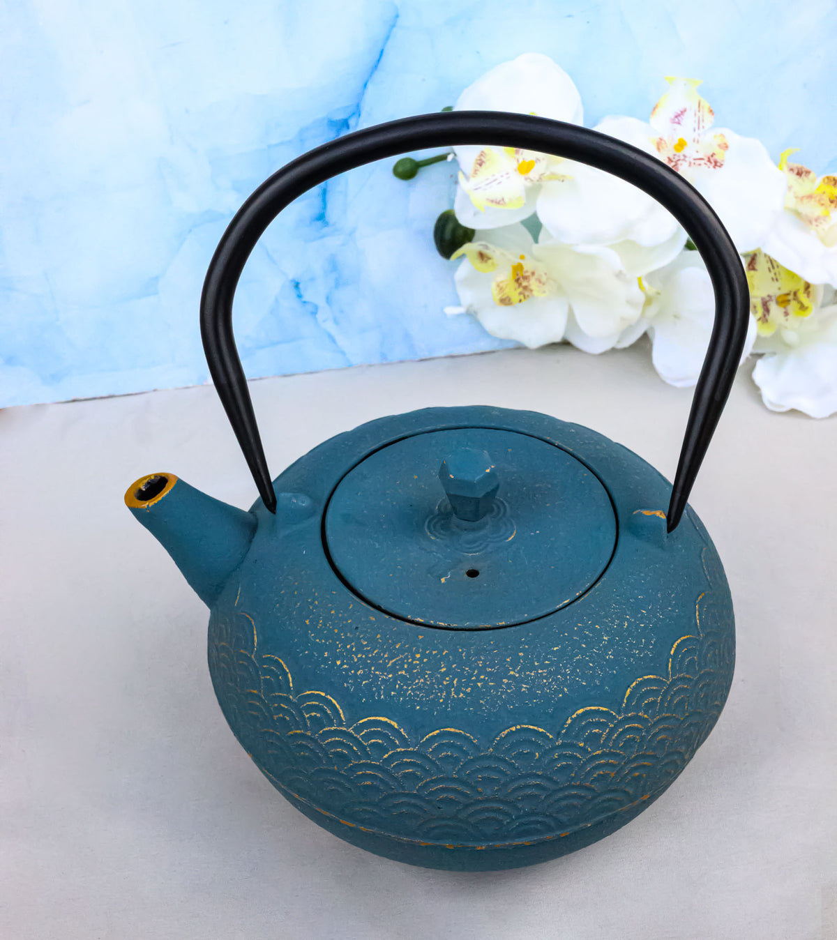 Round Teal Blue Seigaiha Waves Large Cast Iron Tetsubin Teapot 40oz Tea Pot
