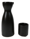 Minimalistic Black Kokuyo Porcelain Japanese Wine Sake Flask With 2 Cups Set