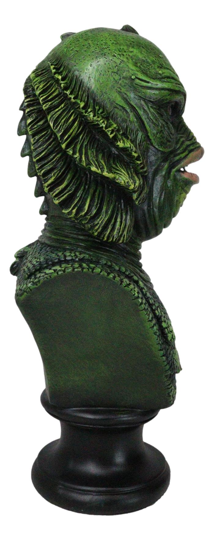Green Horror Gill-Man Black Lagoon Swamp Monster Creature Head Bust Figurine