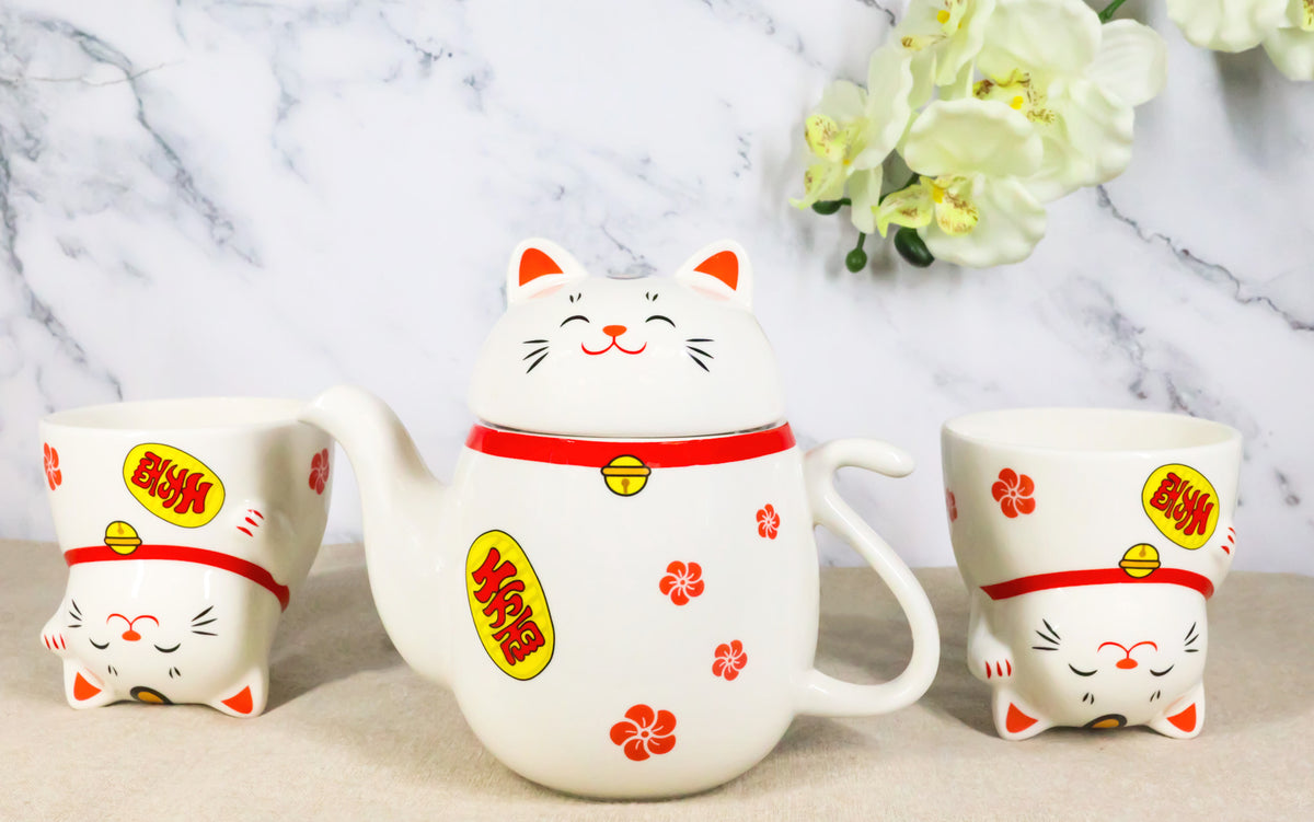 Japanese Maneki Neko Lucky Beckoning Cat Ceramic Tea Pot And 2 Teacup Mugs Set
