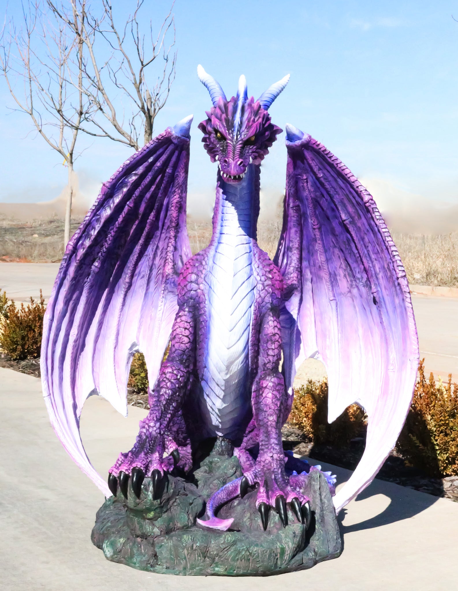 ドラゴン 龍 置物 宝珠付き パープル Dungeons And Dragons Giant North Star Purple Dragon at Rest Statue
