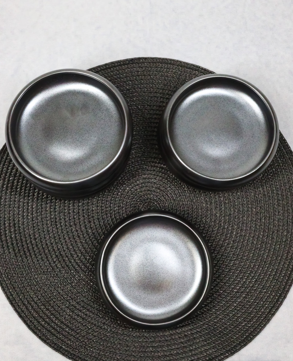 Pack of 6 Black Tetsu Kesho Round Appetizer Salad Banchan Deep Dish Plates 5"D