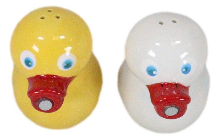 Bath Tub Themed Duckies White Yellow Ducks Kissing Salt & Pepper Shakers Set