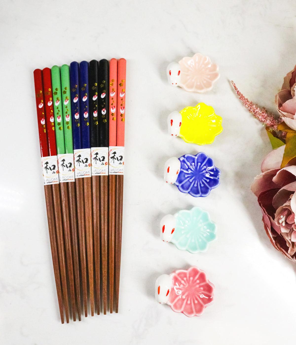 5 Pairs Of Pastel Sakura Cherry Blossoms Ceramic Rests And Wooden Chopsticks Set