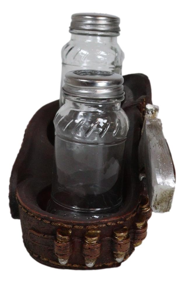 Western Star Cowboy Gun Faux Leather Holster Salt Pepper Shakers Holder Set