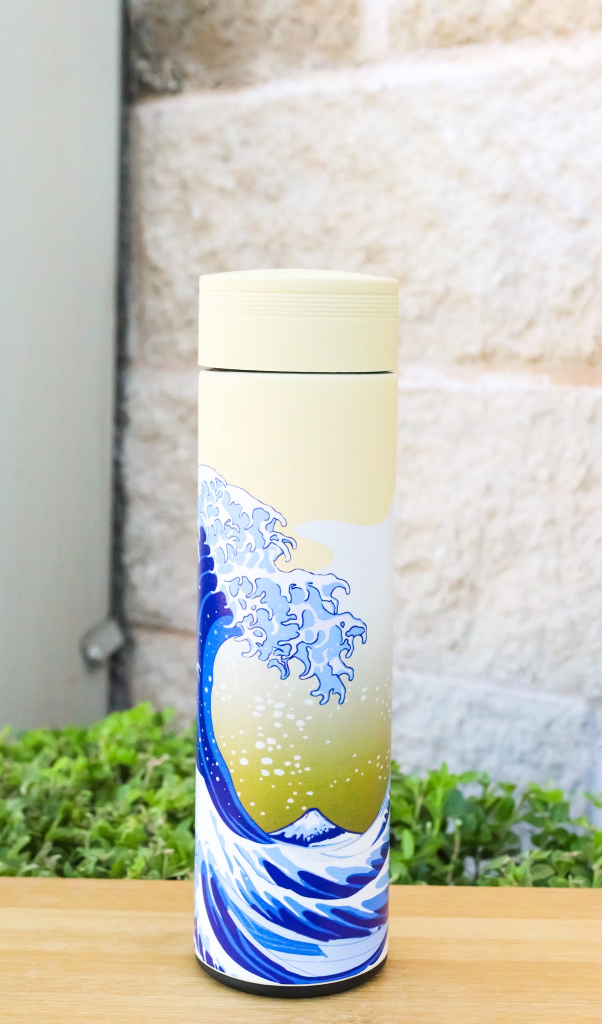 Great Wave 17oz Vacuum Insulated Stainless Steel Thermos Bottle with Tea Infuser