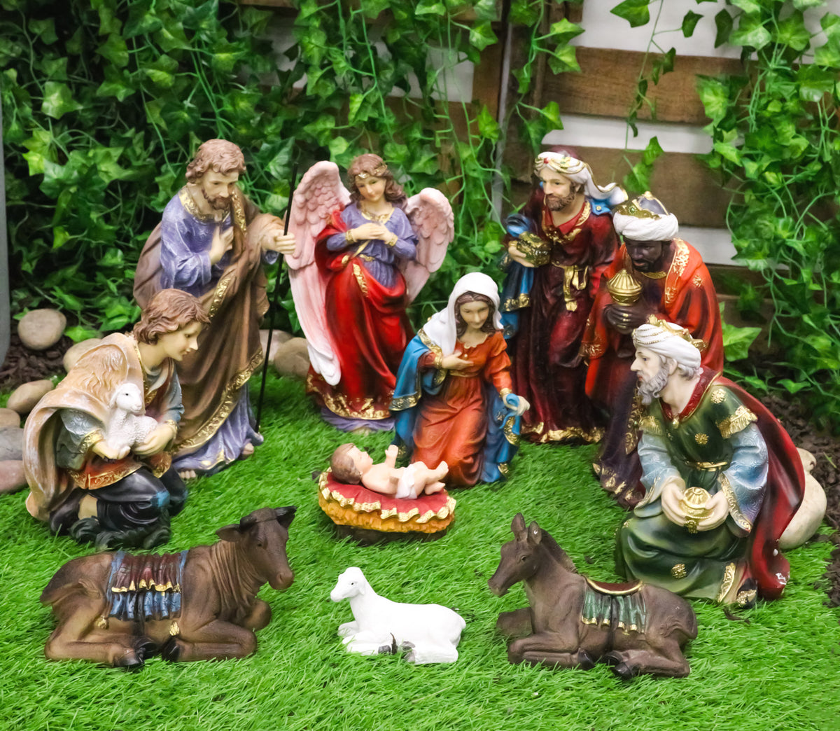 Christmas Nativity Mary Joseph Jesus 3 Wise Men Angel 11 Pc Figurines Set 12"