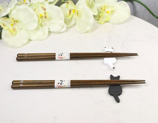 Black And White Feline Cats With Tails Set of 2 Chopsticks And Wooden Rests Set