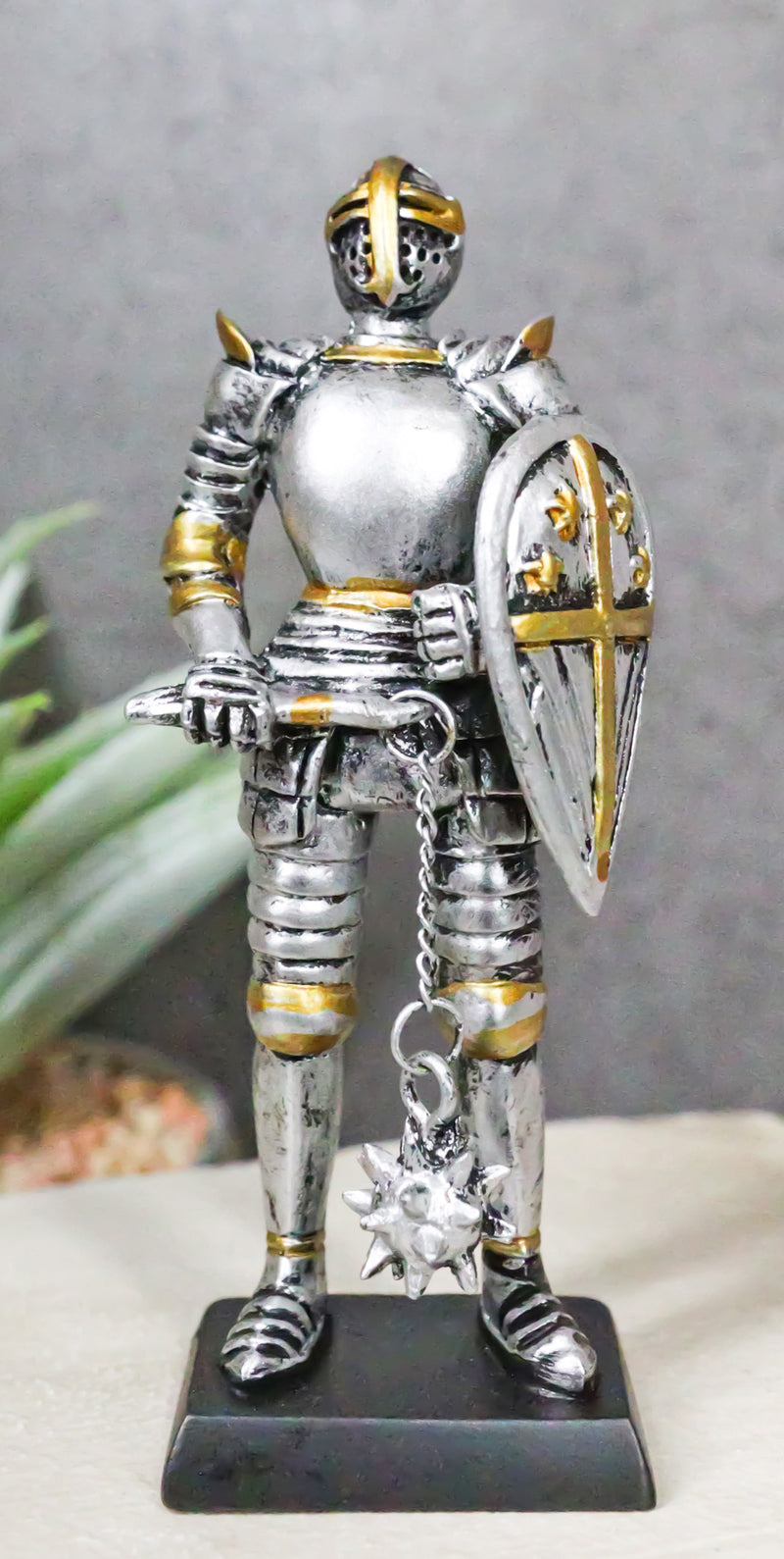 Medieval Valiant Knight Suit Of Armor Morning Star Club And Shield Mini Figurine