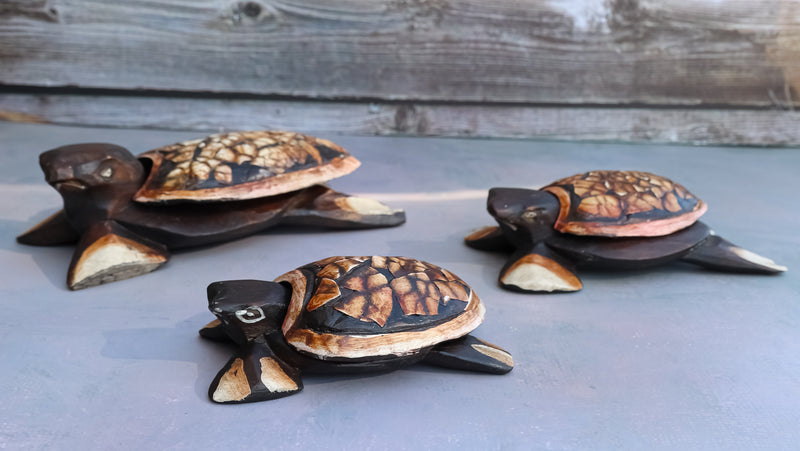 Balinese Wood Handicrafts Sea Turtle Tortoise Family Ashtray Box Figurine Set