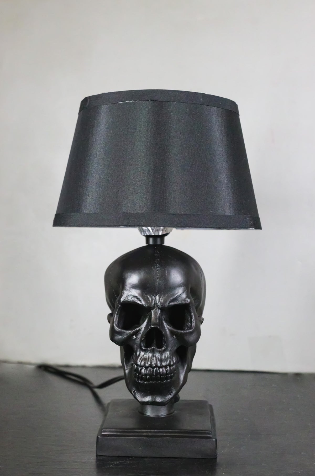 Ebros Gift Grinning Evil Black Hallowed Skull Cranium Table Lamp with Shade