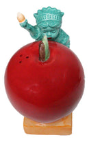 Ceramic The Big Apple And Lady Liberty New York Salt And Pepper Shakers Set