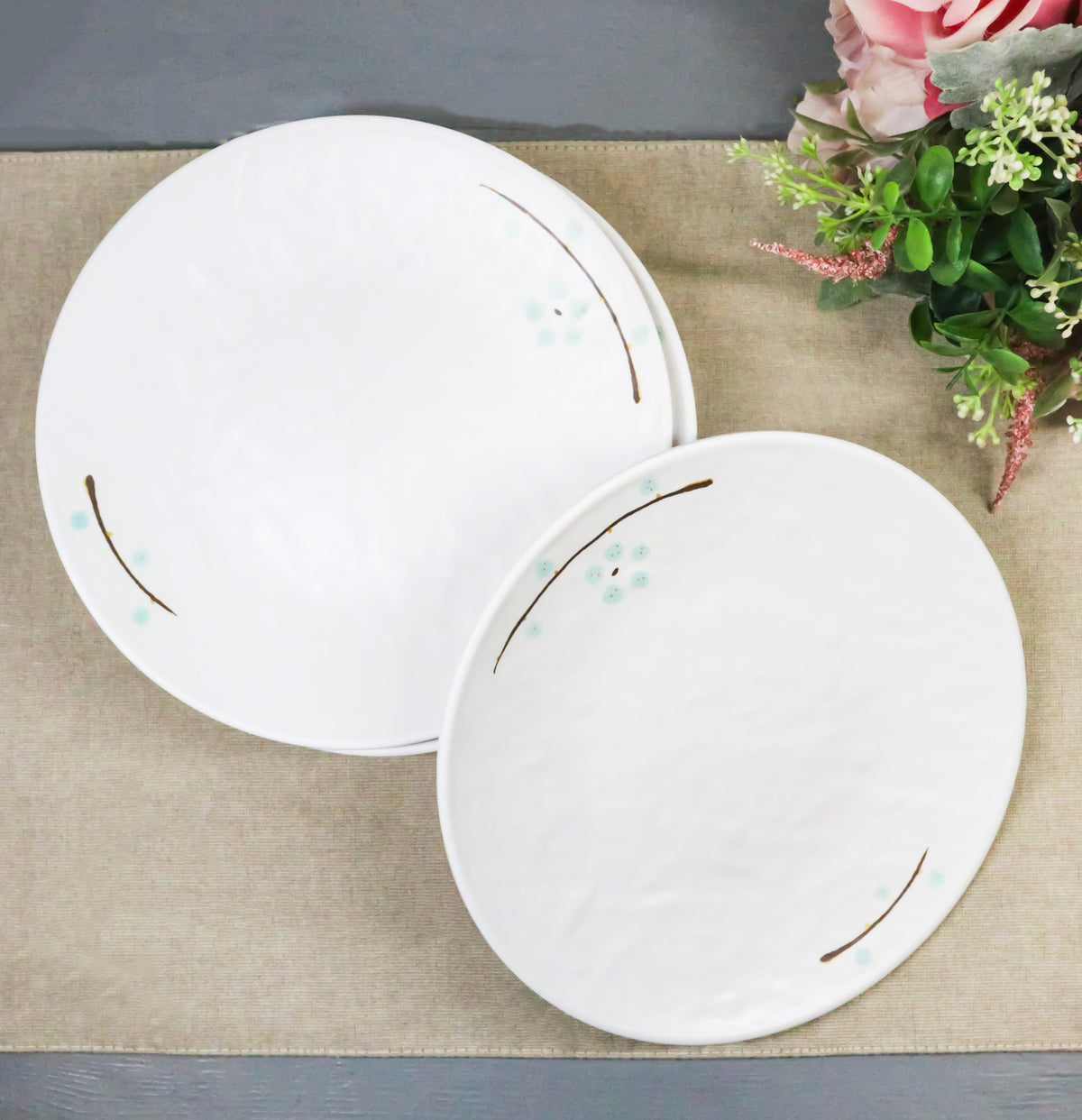 Set Of 6 Modern Yukino Hana Snowflakes Melamine Round Entree Dinner Plates 9"D