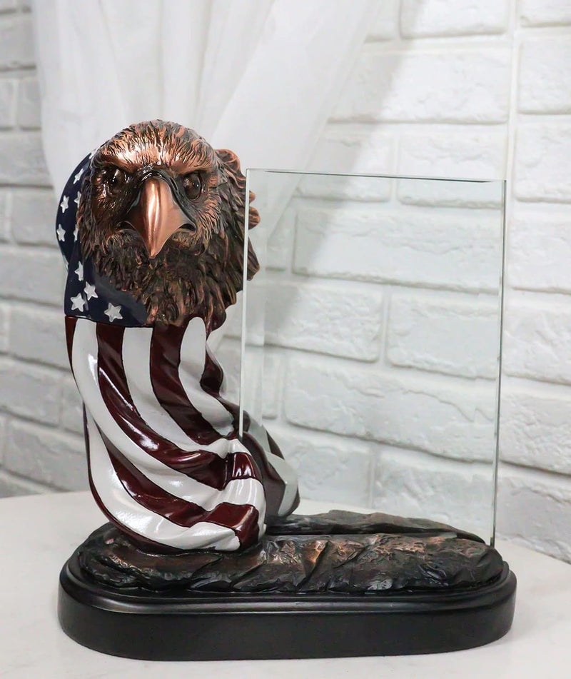 Patriotic Bald Eagle With American Flag Beveled Engravable Glass Frame 6"x4"