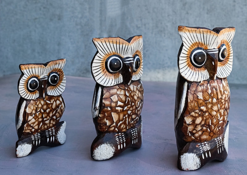 Balinese Wood Handicrafts Forest Owl Family Set of 3 Decorative Figurines 6"H