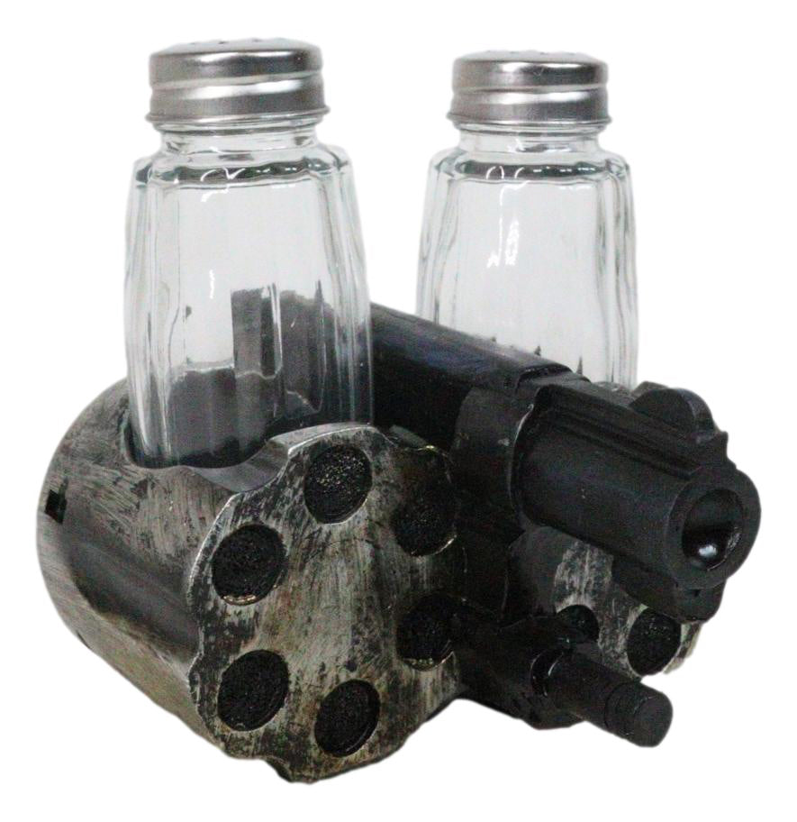 Old World Western Pistol Gun With Giant Barrels Salt Pepper Shakers Holder Set