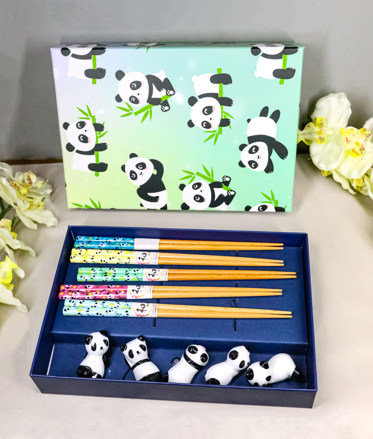5 Pairs Of Playful Oriental Panda Bears Ceramic Rests With Wooden Chopsticks Set