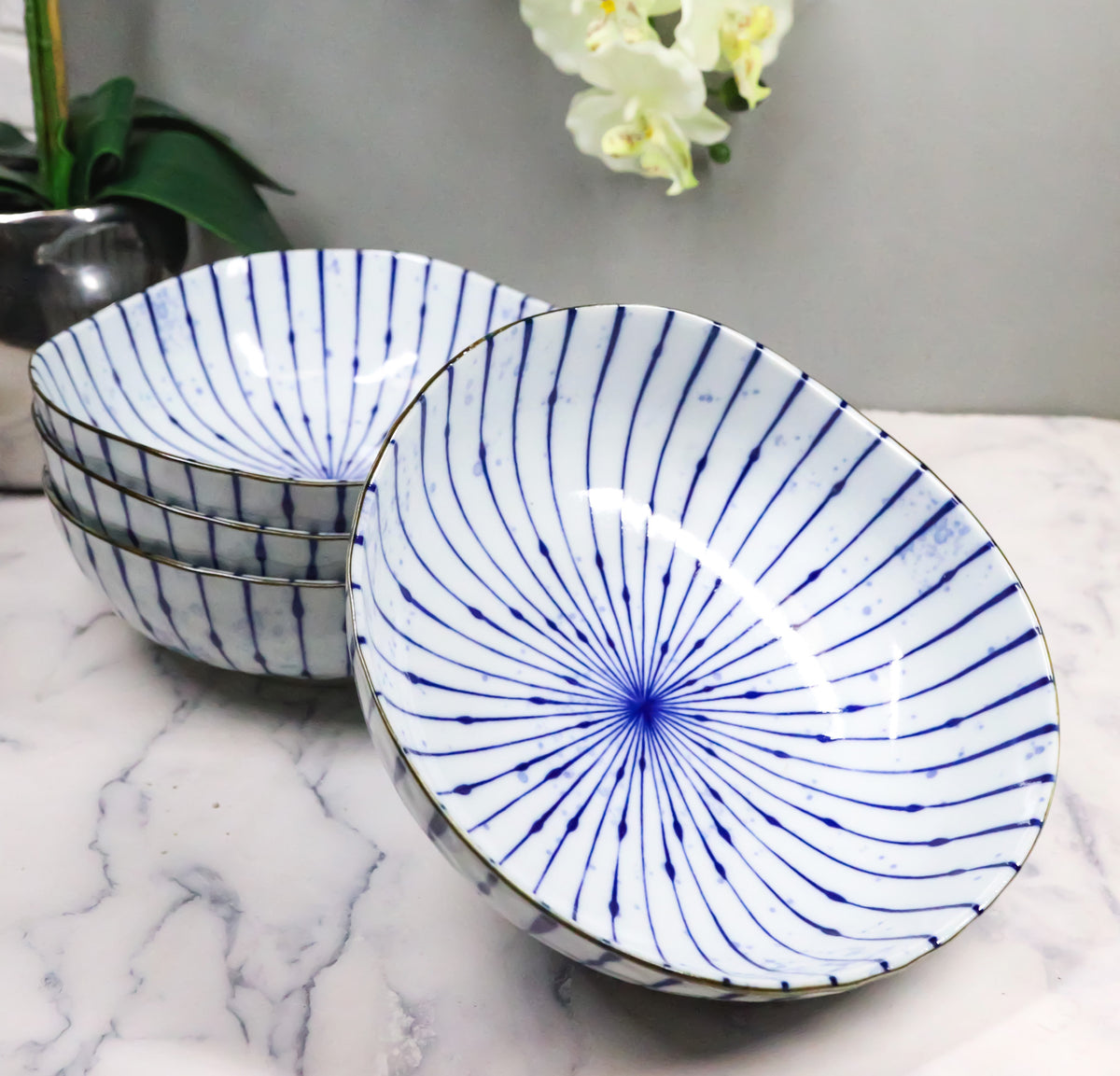 Pack Of 4 Fubuki Tokusa Made In Japan Round Flair Deep Plates Shallow Bowls 36oz