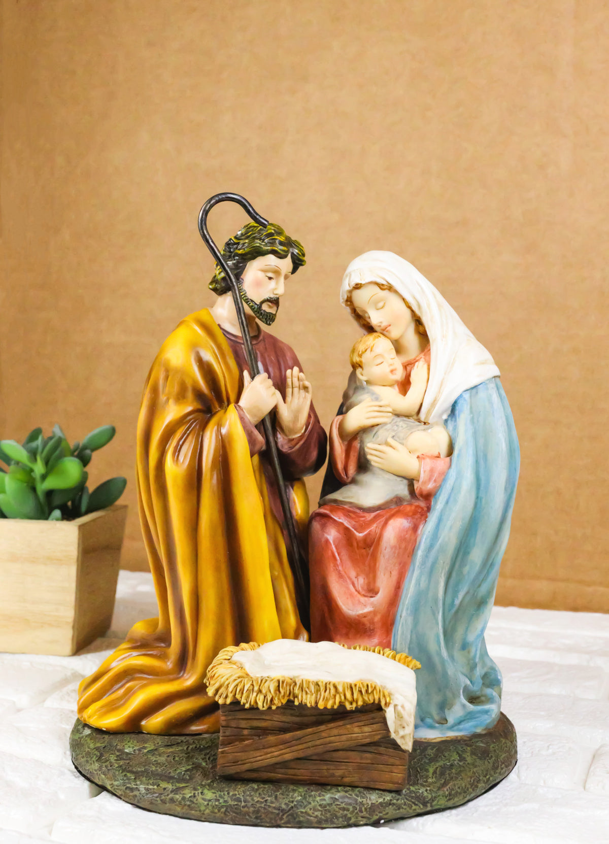 Christmas Bethlehem Holy Family Mother Mary Joseph and Child Jesus Figurine