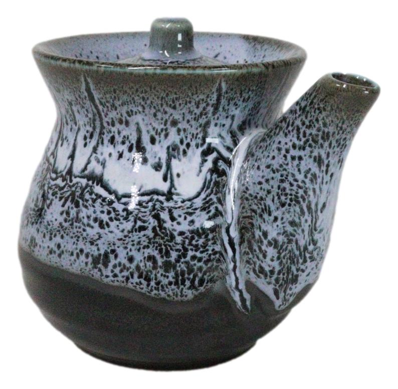 Mountain Snowcap Tenmoku Glazed Porcelain Soy Sauce Shoyu Flask Dispenser Japan