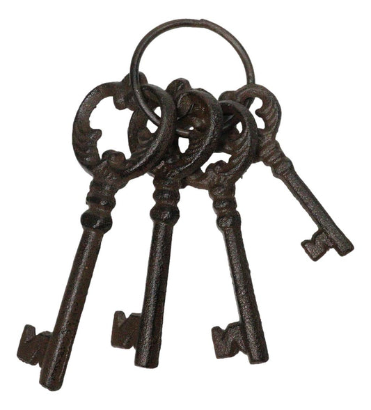Vintage Antique Design Cast Iron Jailor Keys Set of 4 in Different Sizes On Ring