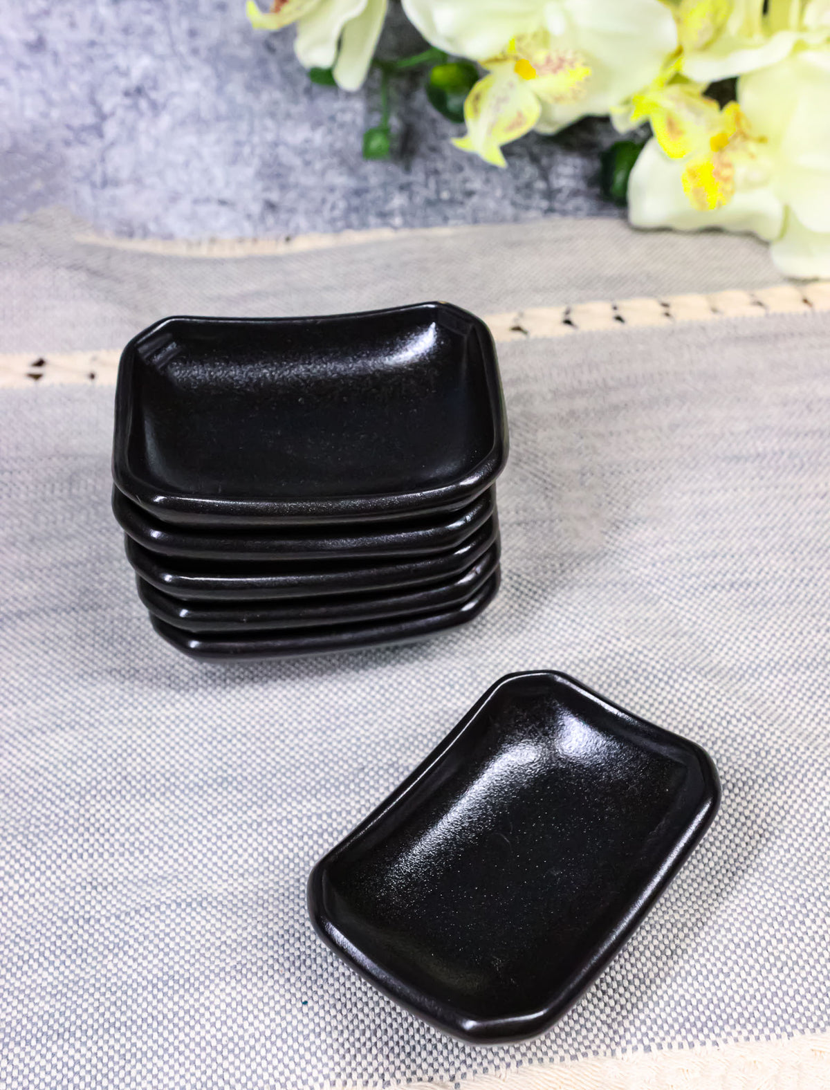 Pack Of 6 Ceramic Black Kokuyo Soy Sauce Oil Condiment Rectangular Dishes 2oz