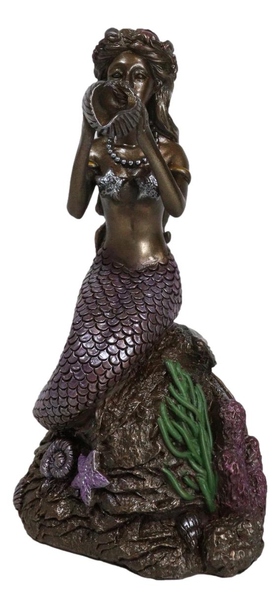 Ocean Marine Mermaid Siren Princess Blowing Sconce Shell On Coral Rock Figurine